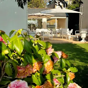 ** Hotel La Licorne Francia