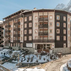 3* Aparthotel Pierre & La Riviere