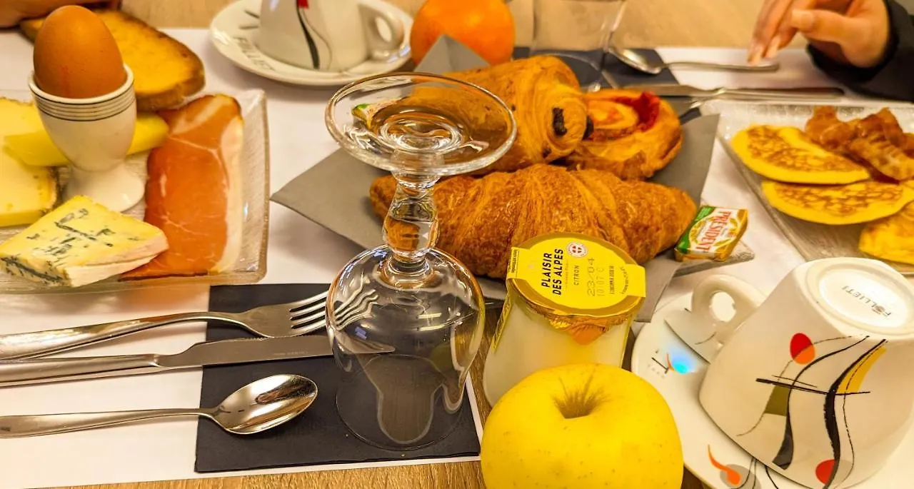Hotel Kyriad Lyon Est - Genas Eurexpo