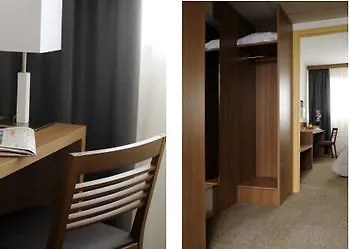 Hotel Kyriad Lyon Est - Genas Eurexpo
